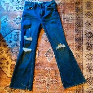 Stylish Blue Distressed Jeans
